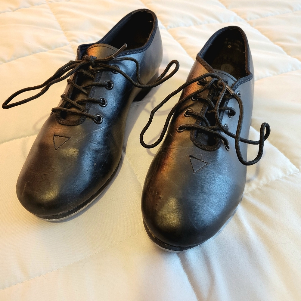 Tap shoes